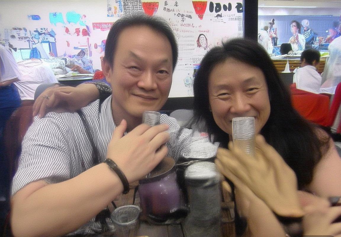 巴塞罗那VS巴黎圣日耳曼：巅峰对决战术解析前瞻(图1)